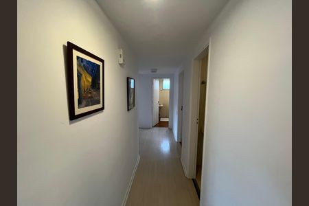 Apartamento para alugar com 144m², 3 quartos e 2 vagas Apartamento para alugar com 144m², 3 quartos e 2 vagascorredor