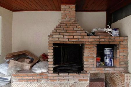 Casa à venda com 75m², 2 quartos e 2 vagas