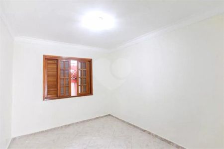 Casa à venda com 75m², 2 quartos e 2 vagas