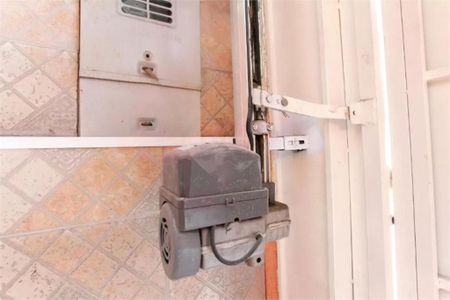 Casa à venda com 75m², 2 quartos e 2 vagas