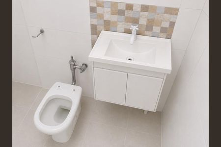 Banheiro de apartamento para alugar com 1 quarto, 44m² em Copacabana, Rio de Janeiro