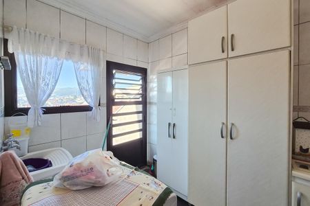 Casa à venda com 250m², 3 quartos e 4 vagas Casa à venda com 250m², 3 quartos e 4 vagasÁrea de Serviço