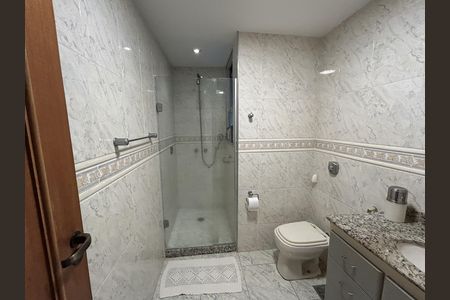 Apartamento à venda com 104m², 3 quartos e 1 vagaBanheiro Social