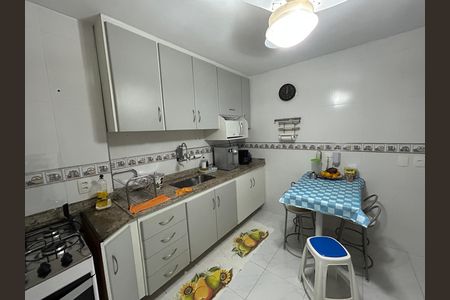 Apartamento à venda com 104m², 3 quartos e 1 vagaCozinha