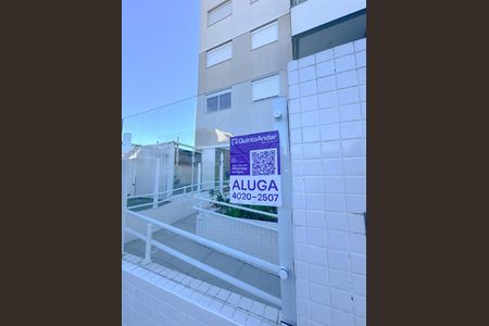 Apartamento para alugar com 68m², 2 quartos e 1 vagaPlaquinha