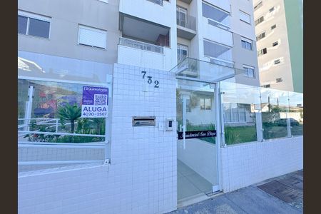 Apartamento para alugar com 68m², 2 quartos e 1 vagaPlaquinha