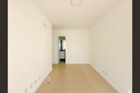 Apartamento para alugar com 68m², 2 quartos e 1 vagaSuíte 