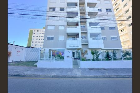 Apartamento para alugar com 68m², 2 quartos e 1 vagaVista da Rua