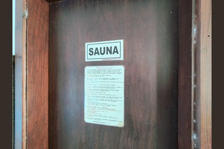 Apartamento à venda com 138m², 4 quartos e 2 vagas Apartamento à venda com 138m², 4 quartos e 2 vagasSauna