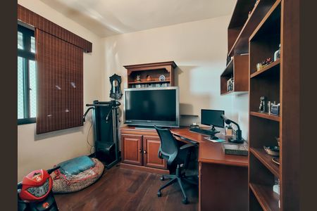 Apartamento à venda com 138m², 4 quartos e 2 vagas Apartamento à venda com 138m², 4 quartos e 2 vagasQuarto 3
