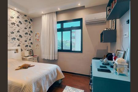 Apartamento à venda com 138m², 4 quartos e 2 vagas Apartamento à venda com 138m², 4 quartos e 2 vagasQuarto 1