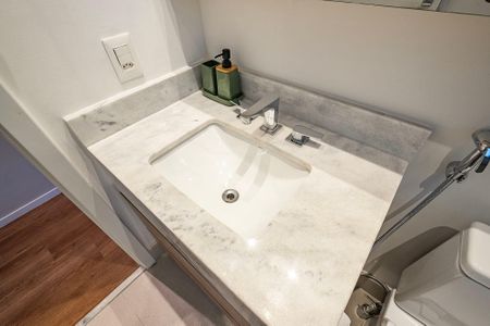 Apartamento para alugar com 45m², 1 quarto e 1 vaga Apartamento para alugar com 45m², 1 quarto e 1 vagaBanheiro