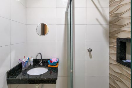 Casa de condomínio para alugar com 50m², 2 quartos e 1 vaga Casa de condomínio para alugar com 50m², 2 quartos e 1 vagaBanheiro