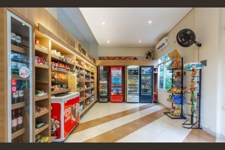 Apartamento à venda com 202m², 4 quartos e 4 vagas