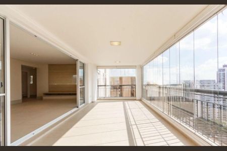 Apartamento à venda com 202m², 4 quartos e 4 vagas