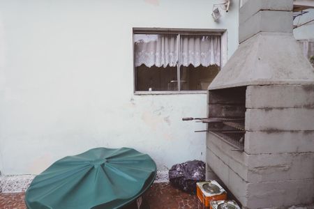 Casa para alugar com 155m², 2 quartos e 1 vaga Casa para alugar com 155m², 2 quartos e 1 vagaQuintal