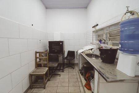 Casa para alugar com 155m², 2 quartos e 1 vaga Casa para alugar com 155m², 2 quartos e 1 vagaEdícula