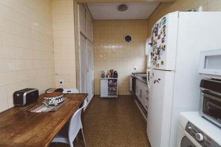 Casa para alugar com 155m², 2 quartos e 1 vaga Casa para alugar com 155m², 2 quartos e 1 vagaCozinha