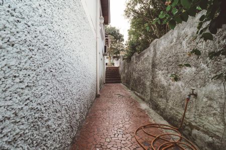 Casa para alugar com 155m², 2 quartos e 1 vaga Casa para alugar com 155m², 2 quartos e 1 vagaEntrada