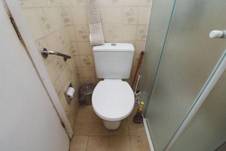 Casa para alugar com 155m², 2 quartos e 1 vaga Casa para alugar com 155m², 2 quartos e 1 vagaBanheiro