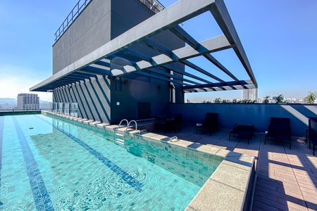 Apartamento para alugar com 40m², 2 quartos e 1 vaga Apartamento para alugar com 40m², 2 quartos e 1 vagaÁrea comum - Piscina