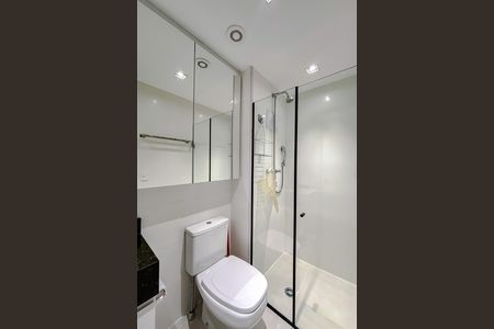 Apartamento para alugar com 40m², 2 quartos e 1 vaga Apartamento para alugar com 40m², 2 quartos e 1 vagaBanheiro da Suíte