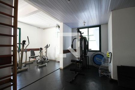 Apartamento à venda com 75m², 2 quartos e 2 vagasAcademia