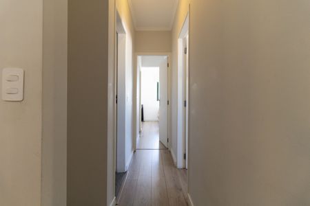 Apartamento à venda com 75m², 2 quartos e 2 vagasCorredor