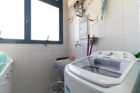 Apartamento à venda com 75m², 2 quartos e 2 vagasLavanderia