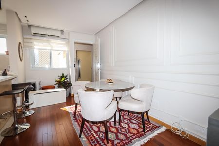Apartamento à venda com 49m², 1 quarto e sem vaga Apartamento à venda com 49m², 1 quarto e sem vagaSala de Jantar