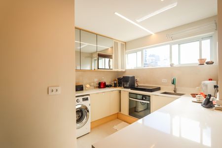 Apartamento à venda com 49m², 1 quarto e sem vaga Apartamento à venda com 49m², 1 quarto e sem vagaCozinha e Área de Serviço