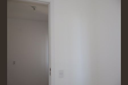 Quarto 1 de apartamento para alugar com 2 quartos, 25m² em Vila Ema, São Paulo