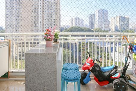 Apartamento à venda com 96m², 3 quartos e 2 vagas Apartamento à venda com 96m², 3 quartos e 2 vagasVaranda Gourmet