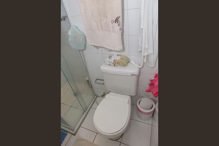 Apartamento à venda com 96m², 3 quartos e 2 vagas Apartamento à venda com 96m², 3 quartos e 2 vagasBanheiro da Suíte