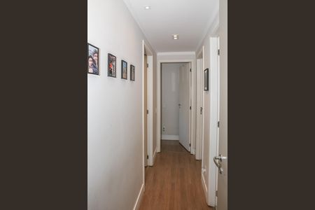 Apartamento à venda com 96m², 3 quartos e 2 vagas Apartamento à venda com 96m², 3 quartos e 2 vagasCorredor