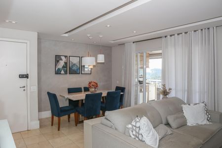Apartamento à venda com 96m², 3 quartos e 2 vagas Apartamento à venda com 96m², 3 quartos e 2 vagasSala