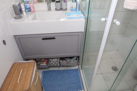 Apartamento à venda com 96m², 3 quartos e 2 vagas Apartamento à venda com 96m², 3 quartos e 2 vagasBanheiro da Suíte