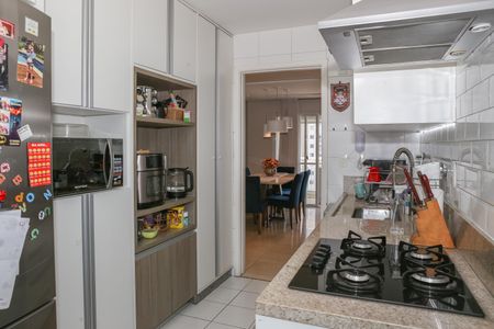Apartamento à venda com 96m², 3 quartos e 2 vagas Apartamento à venda com 96m², 3 quartos e 2 vagasCozinha