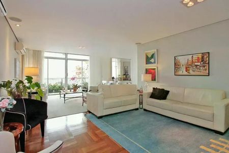 Apartamento à venda com 3 quartos, 210m² em Santa Cecilia, São Paulo