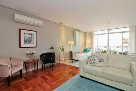 Apartamento à venda com 3 quartos, 210m² em Santa Cecilia, São Paulo