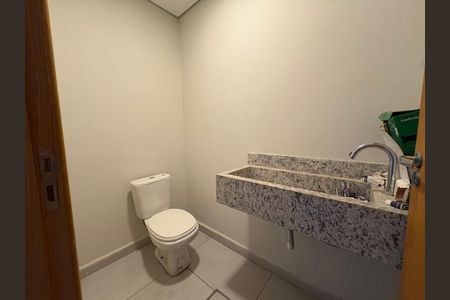 Casa à venda com 4 quartos, 232m² em Vila Dayse, São Bernardo do Campo