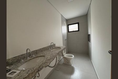 Casa à venda com 4 quartos, 232m² em Vila Dayse, São Bernardo do Campo