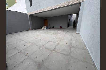 Casa à venda com 232m², 4 quartos e 6 vagas
