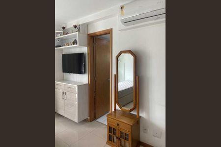 Apartamento à venda com 87m², 2 quartos e sem vaga