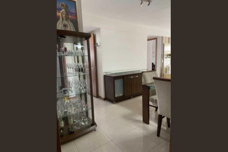 Apartamento à venda com 87m², 2 quartos e sem vaga