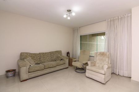 Casa à venda com 3 quartos, 144m² em Jardim Analia Franco, São Paulo