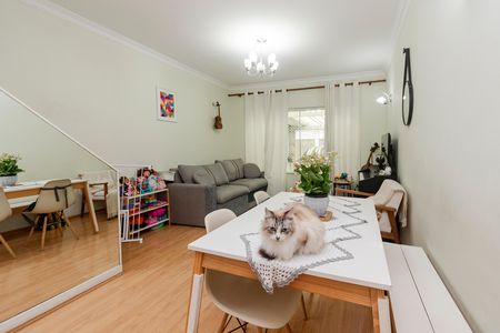 Sala de casa à venda com 2 quartos, 113m² em Jardim Aeroporto, São Paulo