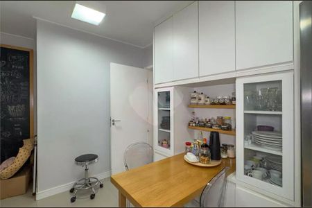 Apartamento à venda com 3 quartos, 120m² em Vila Mariana, São Paulo