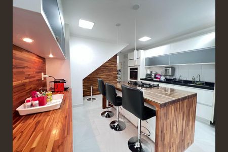 Apartamento à venda com 3 quartos, 256m² em Vila Marlene, São Bernardo do Campo