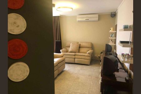Apartamento à venda com 206m², 3 quartos e 6 vagas